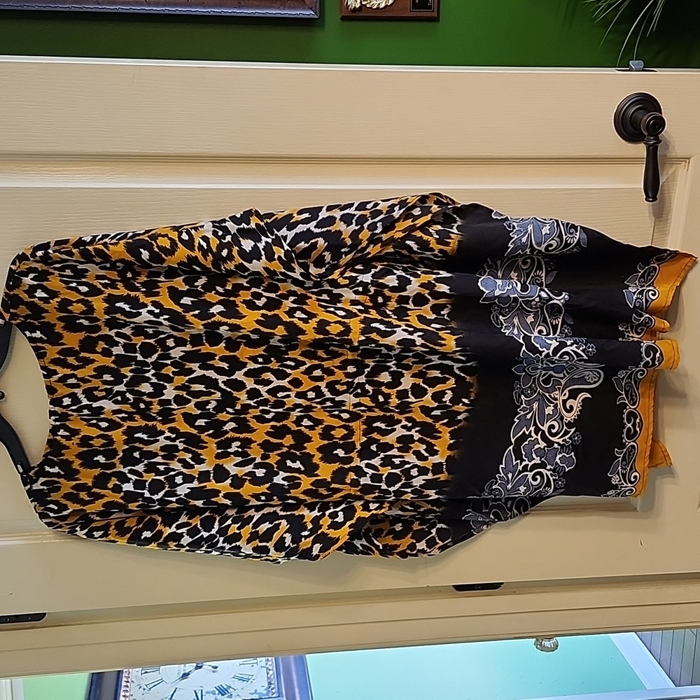 TEASE LEOPARD PRINT TUNIC - Picture 3 of 3